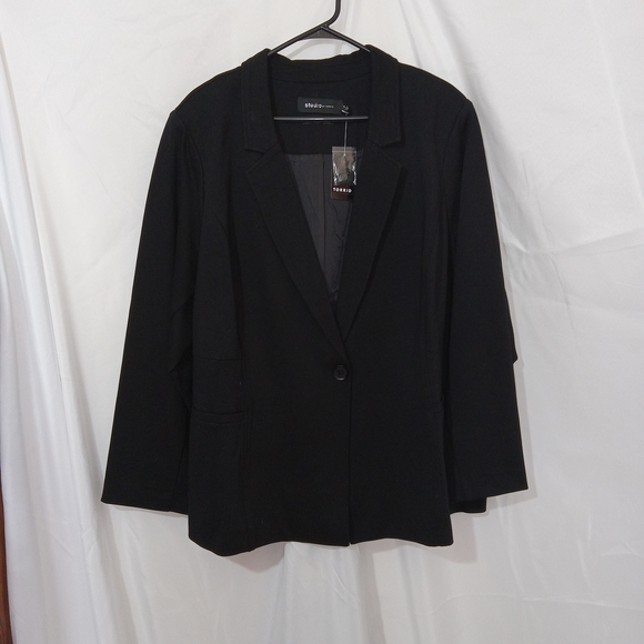Torrid Womens Studio Ponte Tailored Fit 1 Button Blazer Jacket Size 4X NWT Black - Picture 3 of 16